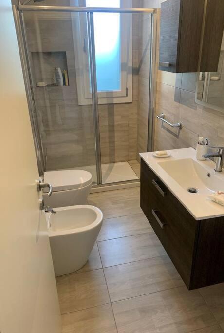 Villa A Due Piani Con Giardino E Piscina دونا فيردي المظهر الخارجي الصورة