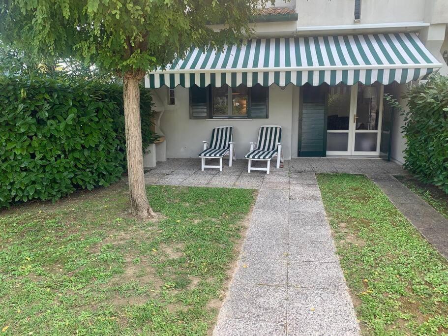 Villa A Due Piani Con Giardino E Piscina دونا فيردي المظهر الخارجي الصورة